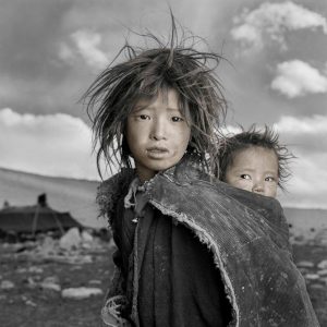 Детишки Тибета