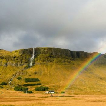Радуга и водопад, Исландия