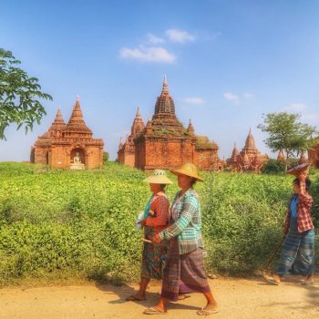Древние постройки в Бирме